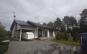 Talo kaikilla mukavuuksilla